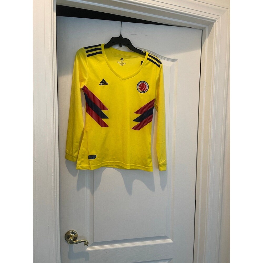 adidas Colombia National Team Soccer Jersey Women’s M Yellow Long Sleeve